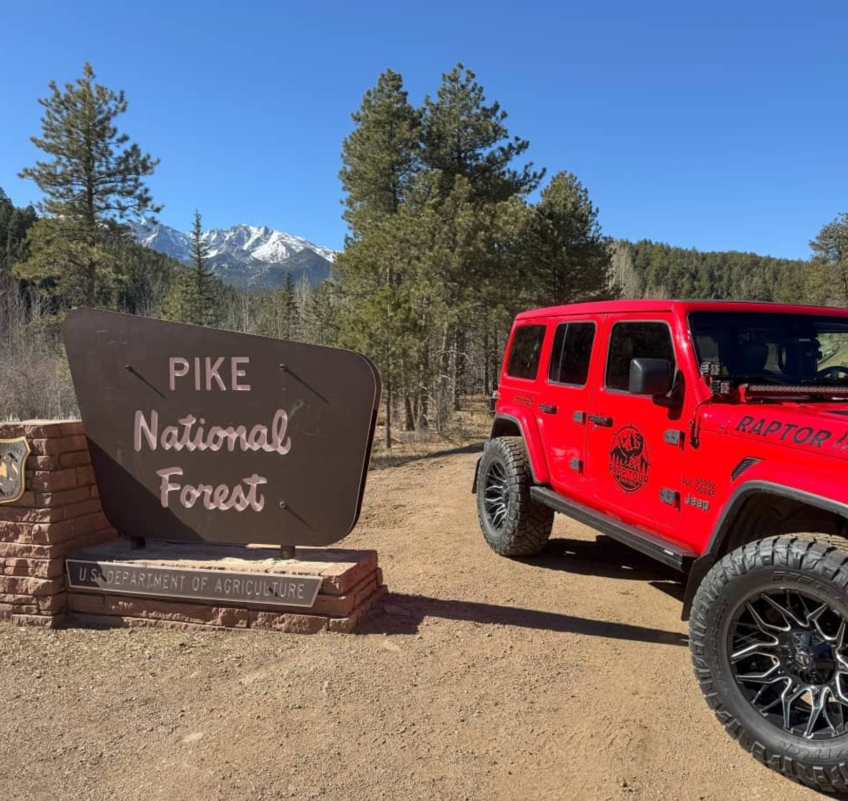 Red jeep at Pike National Forest