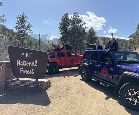 Custom Luxury Transportation